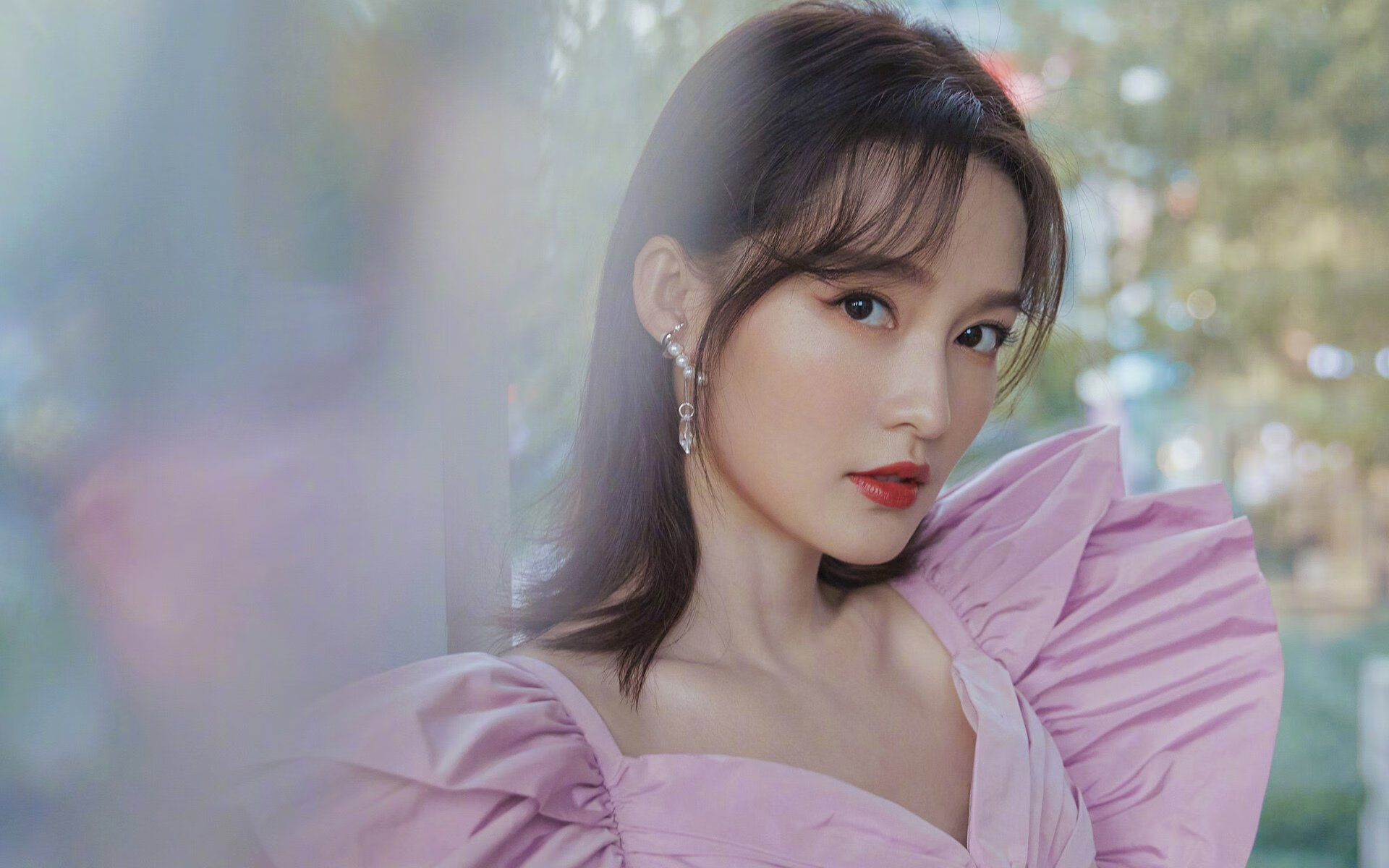 逆转与纪录之夜，安菲尔德奇迹再现，凯塞多独造两球一战后改写三大历史