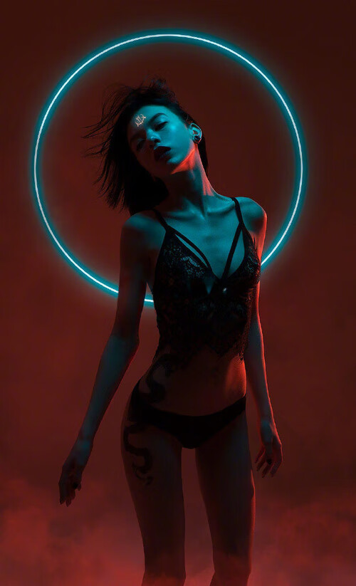 爱游戏入口-西亚卡姆夜战詹姆斯，43分史诗之夜，雷霆三少如何拆解湖人皇朝？